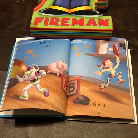 Kid's Book Bundle - Picture 2 of 5